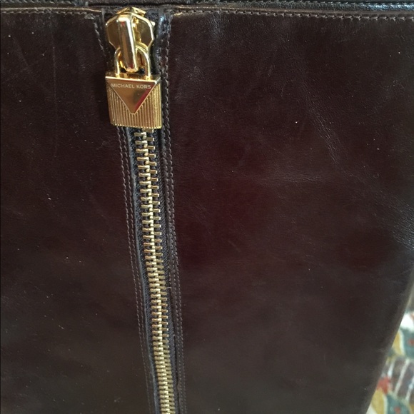 Boots - Picture 3 of 5